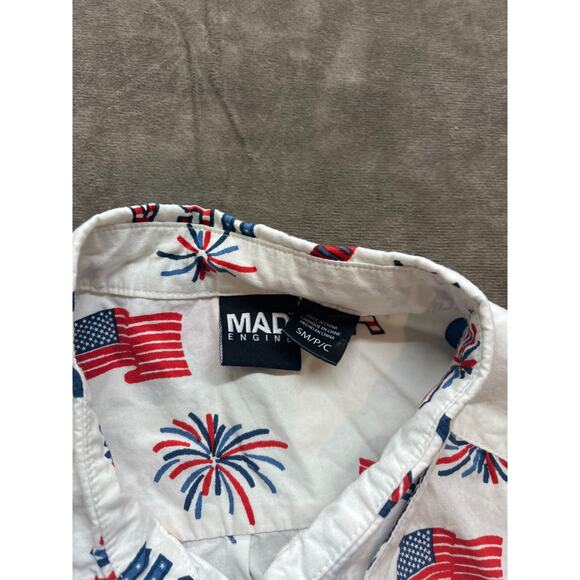 Mad Engine Patriotic Flag Men’s Small‎ Button-Down Short-Sleeve Shirt - Picture 3 of 4